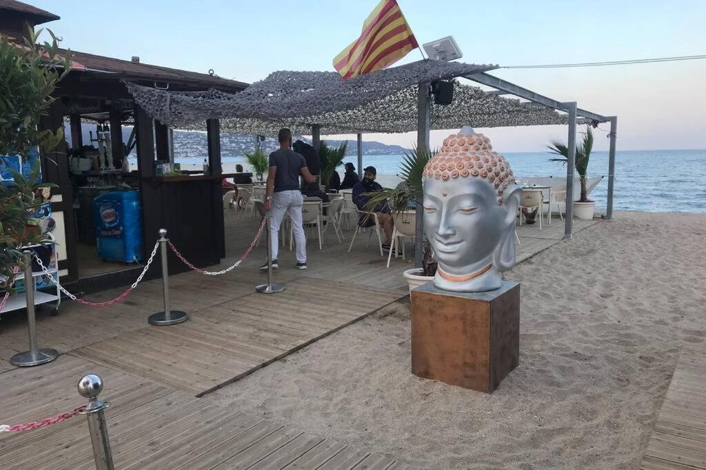 Charme Et Simplicite De Ce Nouveau Bien Empuriabrava Luaran gambar