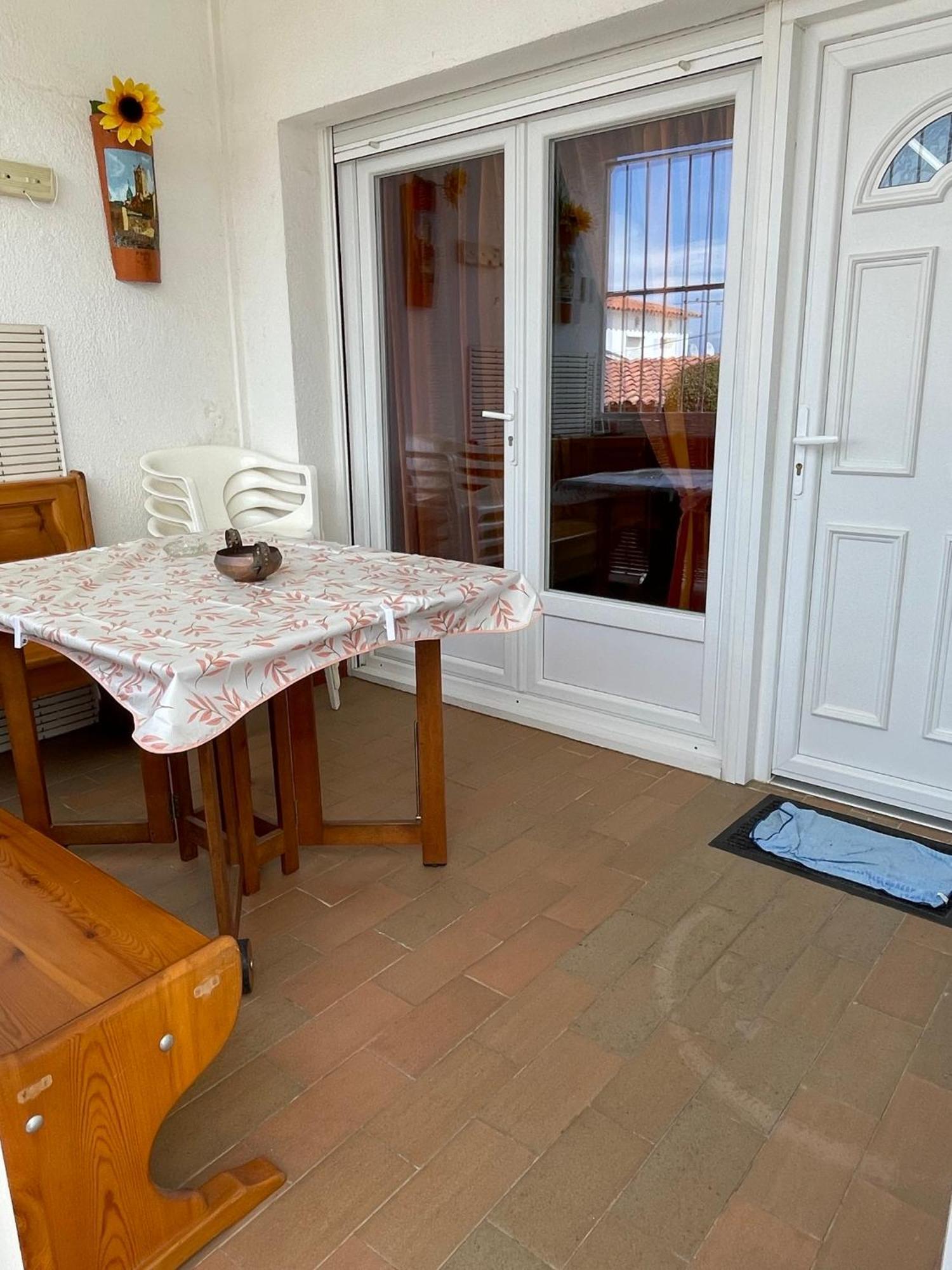 Charme Et Simplicite De Ce Nouveau Bien Empuriabrava Luaran gambar